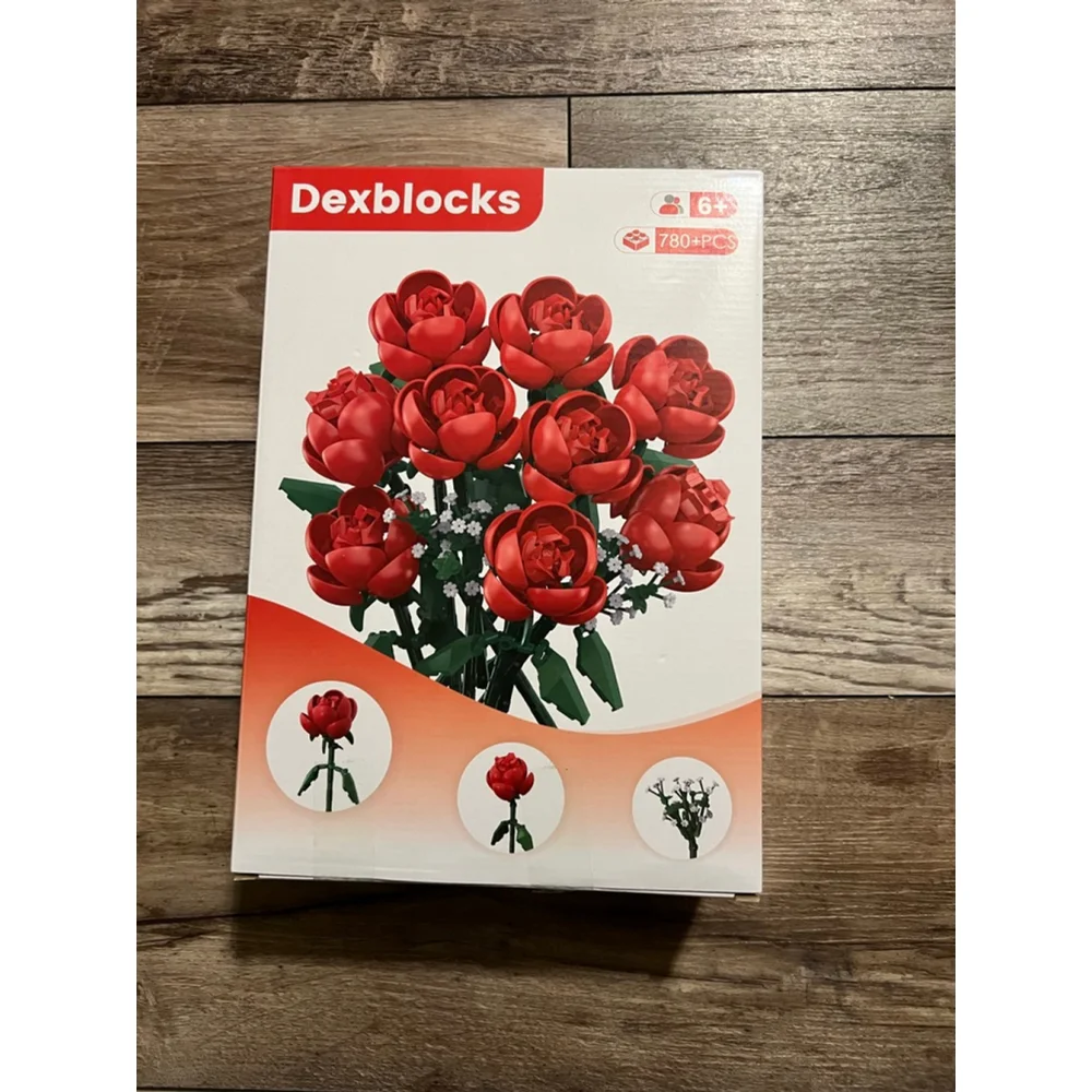 NEW Dexblocks Red & White Faux Floral Rose Bouquet Building Blocks One Size